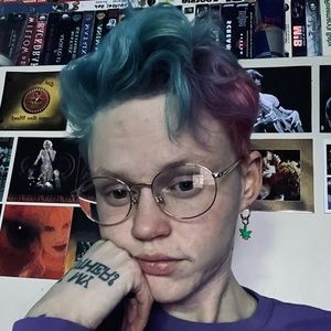 Meet your Posher, Aiden